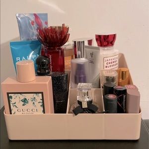 Makeup storage organizer